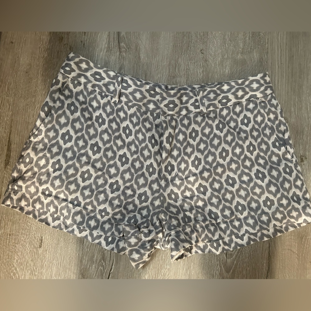 Cynthia Rowley Women's Moroccan Pattern Grey White Linen Shorts